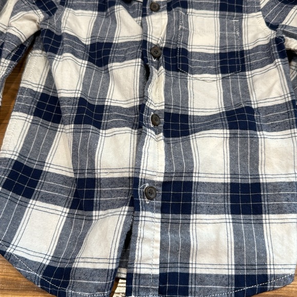 Boys 4t toddler button down flannel long sleeve shirt top - Picture 3 of 4